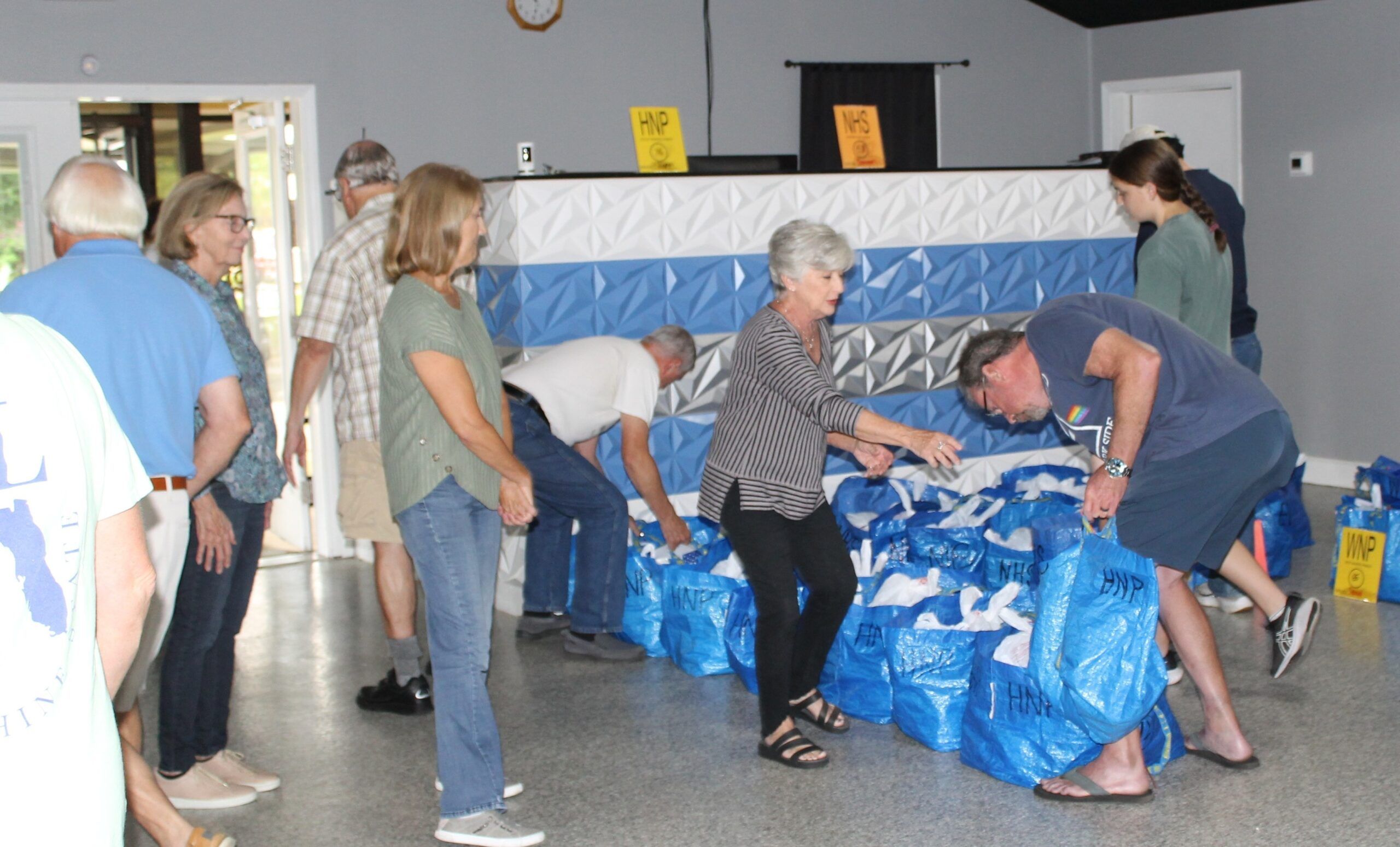 Navarre Community Outreach